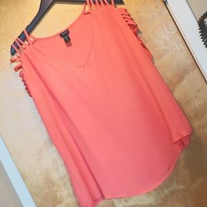 EUC Torrid Top